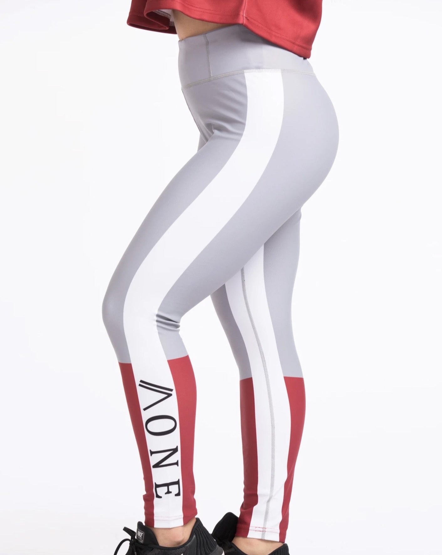 OUTSTANDING - LEGGING 3 COLORS